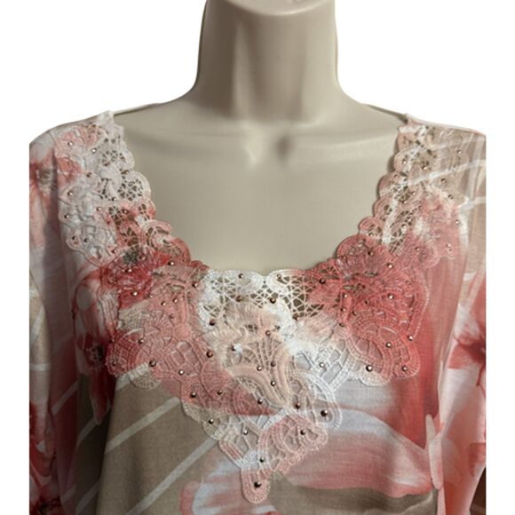 Alfred Dunner Beige & Pink Floral Beaded Applique Top Size XL - Picture 5 of 10